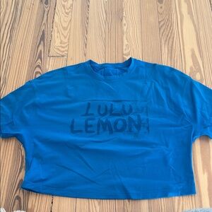 Lululemon Vibrant Blue Tee